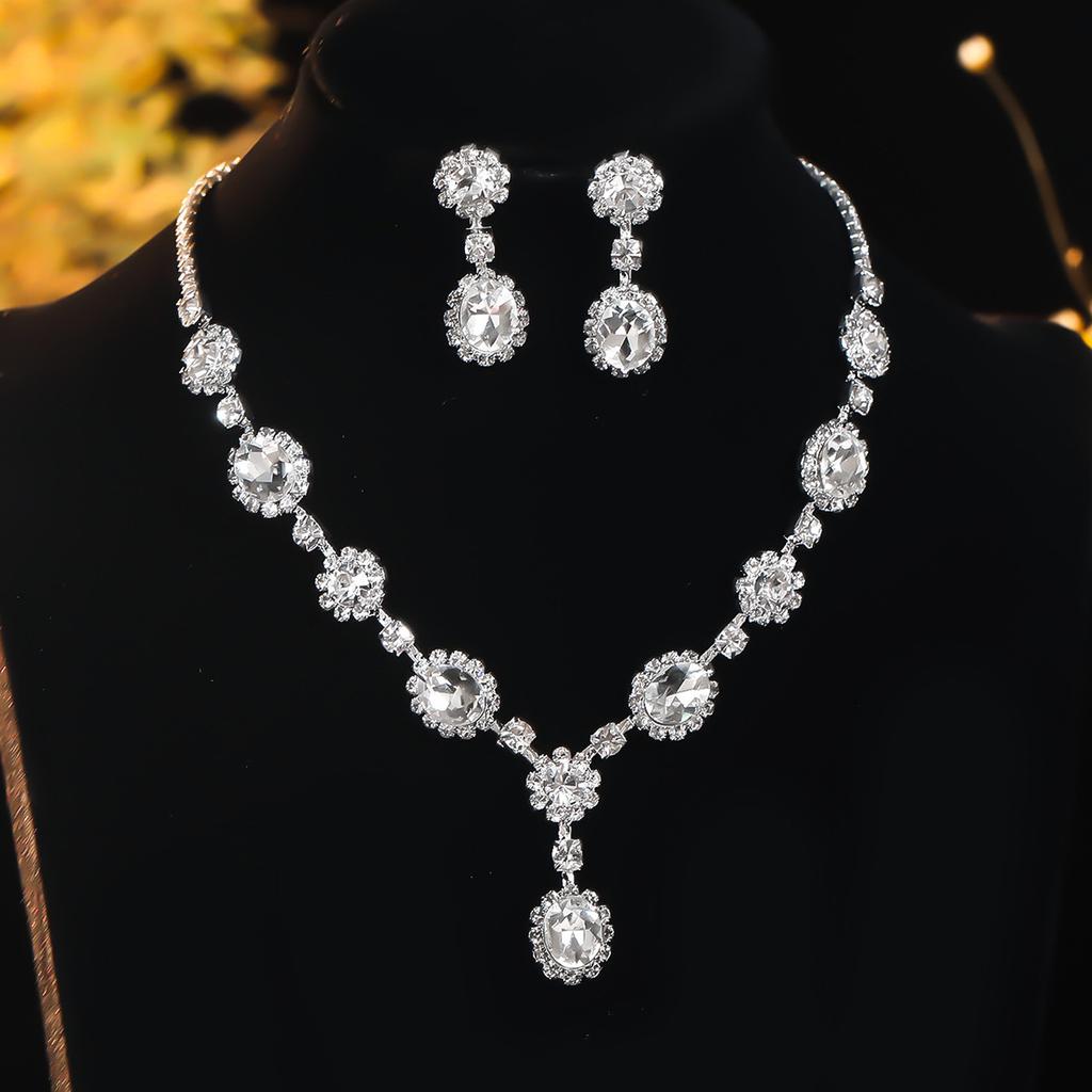 Luxury Shiny Rhinestone Necklace Earrings Two-piece Set High-end Necklace Earrings