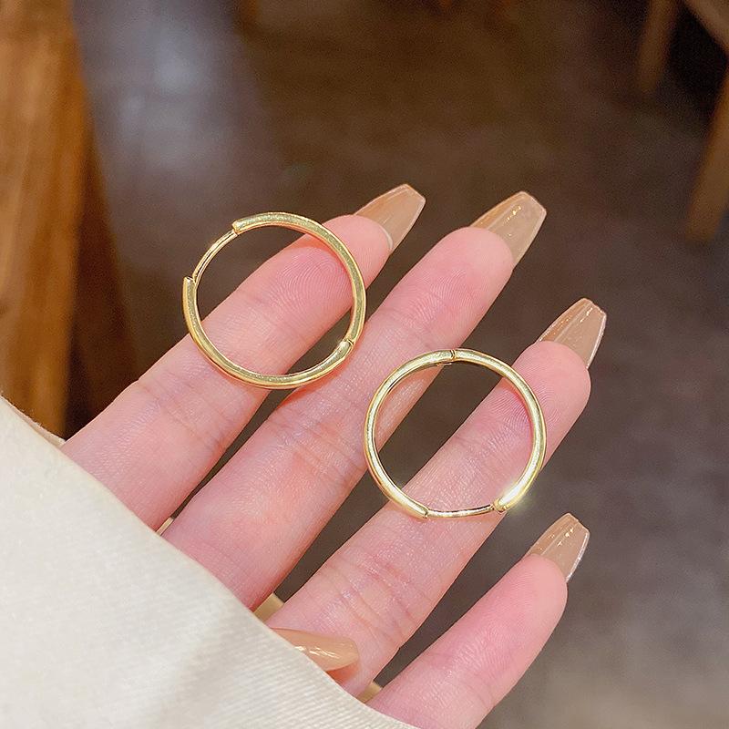 Серьги-иглы из серебра 925 пробы в корейском стиле в форме круга — универсальные и стильные женские модные украшения