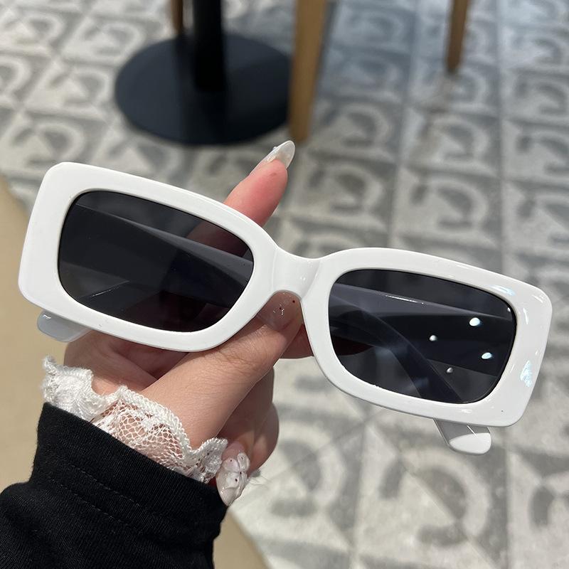 New Small Square Sunglasses Women Men Trendy Vintage Brand Designer Hip Hop Square Glasses Female Eyewear Uv400 Eyeglasses