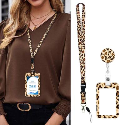 Набор держателя для бейджа с леопардовым принтом и шейного шнурка Держатель для карт с леопардовым принтом с выдвижным держателем для бейджа для офиса