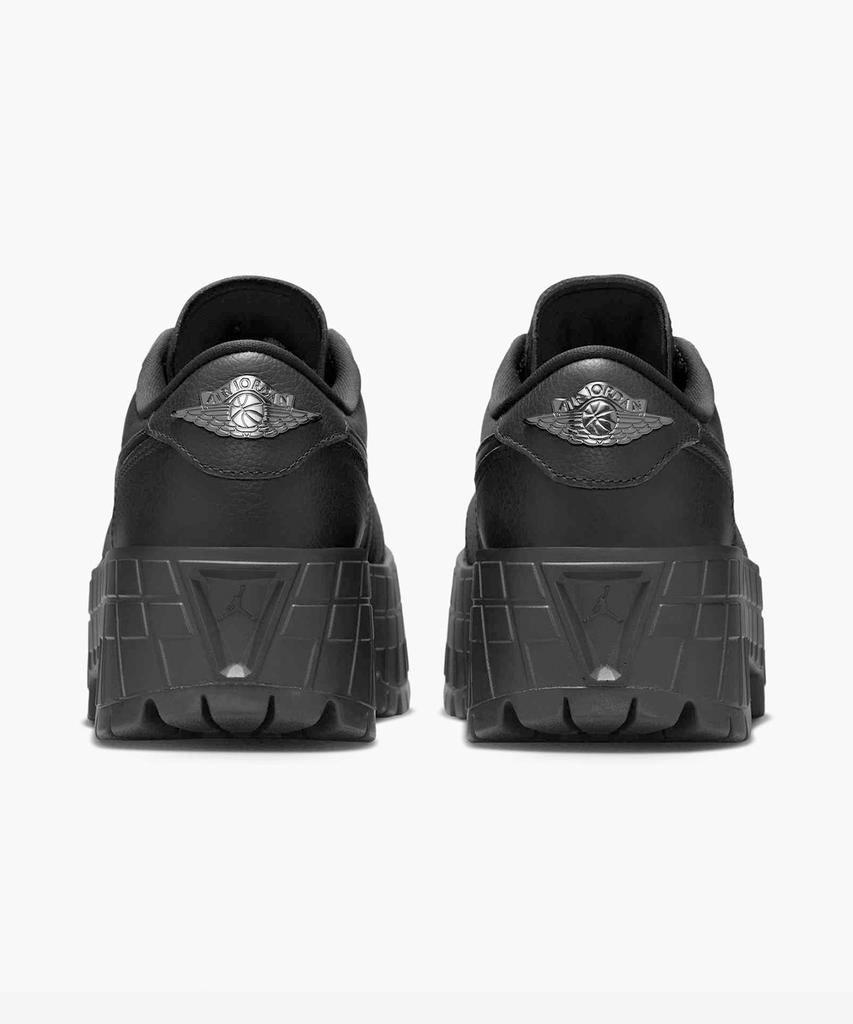 Nike Air Jordan 1 Brooklyn Low W - Черный:белый:Металлический черный / Hf3184-001
