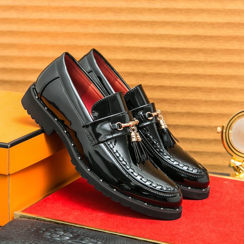 Fashion New Men Formal Shoes PU Pointed British Casual Business Fashion Le Fu Shoes Gentleman Designer Shoes Size 38-46 Men Shoes