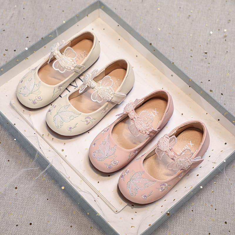2024 Новые модные детские туфли Мэри Джейн в китайском стиле для девочек, кожаные туфли с вышивкой в виде бабочек, простые повседневные туфли с круглым носком для детей