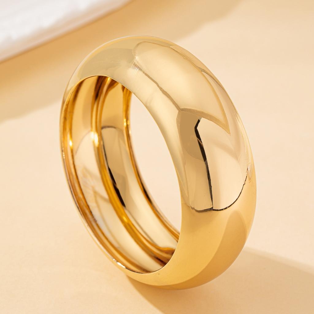 Женский браслет, широкий, простой, гладкий и удобный, подходит для повседневной носки и для отпуска