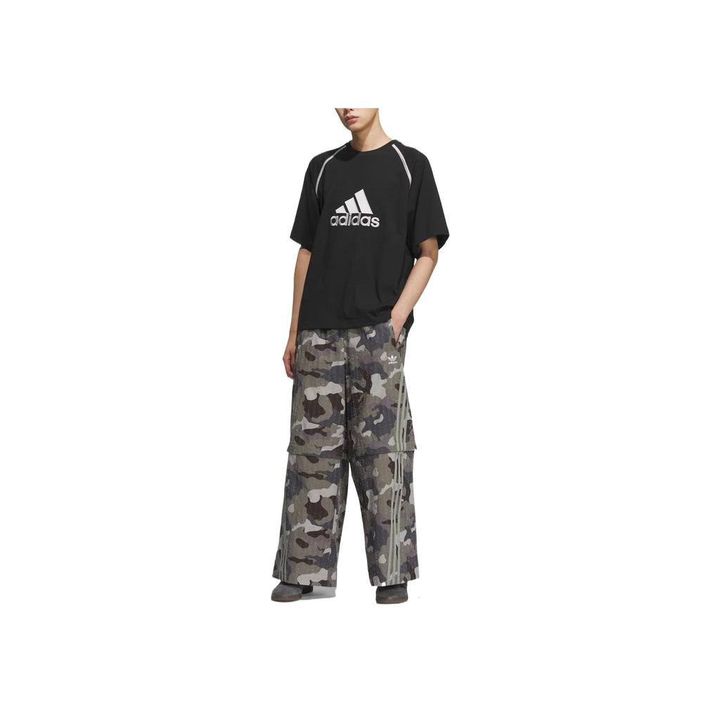 adidas Оригинальная футболка с значком, мягкая, удобная, с простым логотипом, универсальная, с коротким рукавом, мужская, топы, черная KC3861