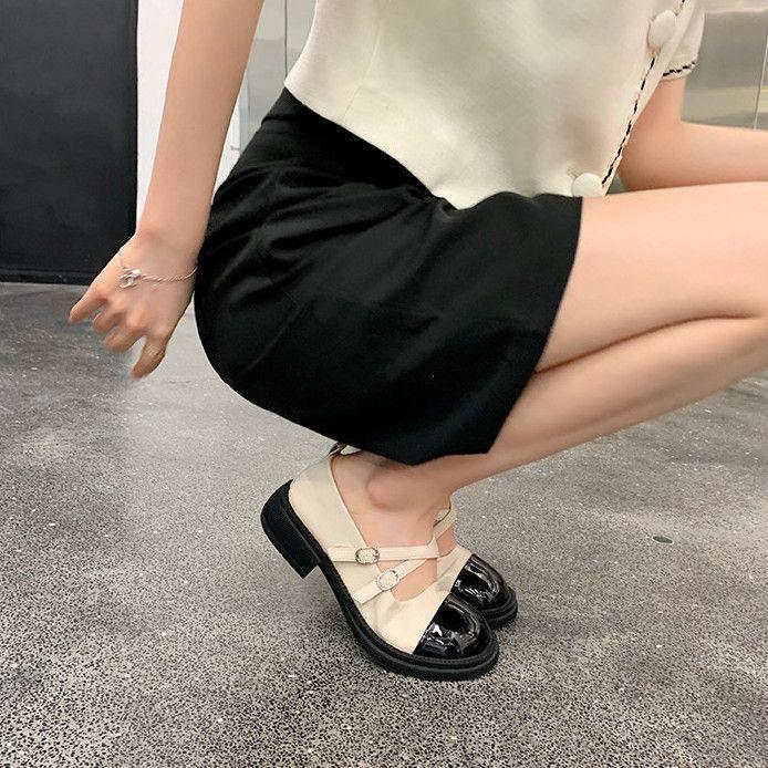 Ретро туфли Мэри Джейн из маленькой кожи женские летние новые с круглым носком и перекрестной пряжкой на толстой плоской подошве, маленькие ароматные туфли