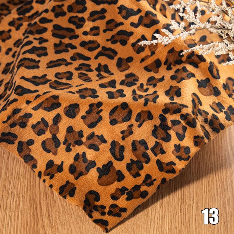 1x1.5m Animal Pattern Print Short Plush Fabric Imitation Tiger Leopard Zebra Cow Spotted Printed Fabric Costume DIY Cloth