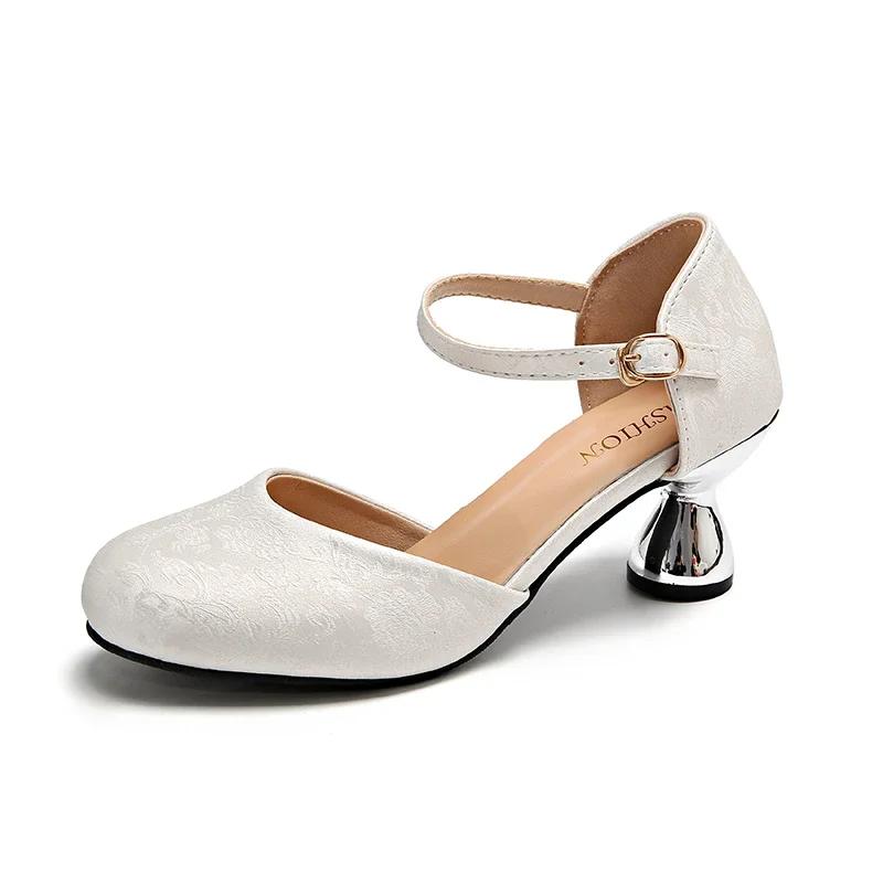 Весенняя новая модная повязка на голову, сексуальные, с неглубокой пряжкой, повседневные, круглые каблуки, женские, большие, элегантные и элегантные, высокие каблуки 35-43