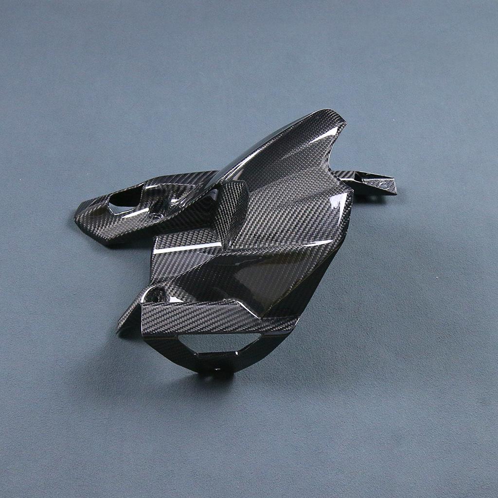 Kawasaki Z800 Заднее крыло из углеволокна и защита цепи