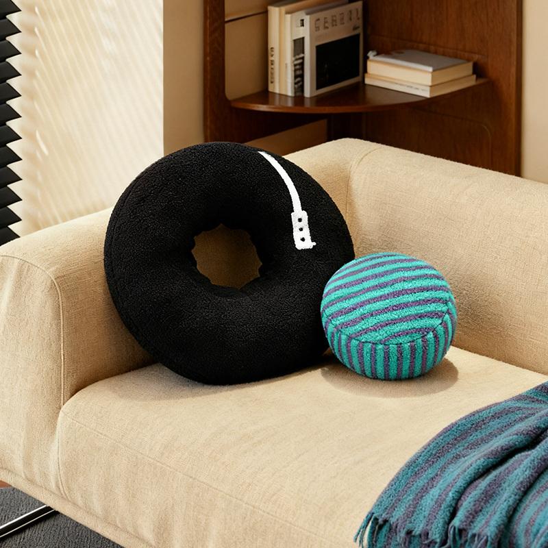 40Cm Vinyl Record Shaped Pillow Retro Throw Pillow For Music Lovers Disc Party Creative Plush Cushion Record Sofa Couch Pillow