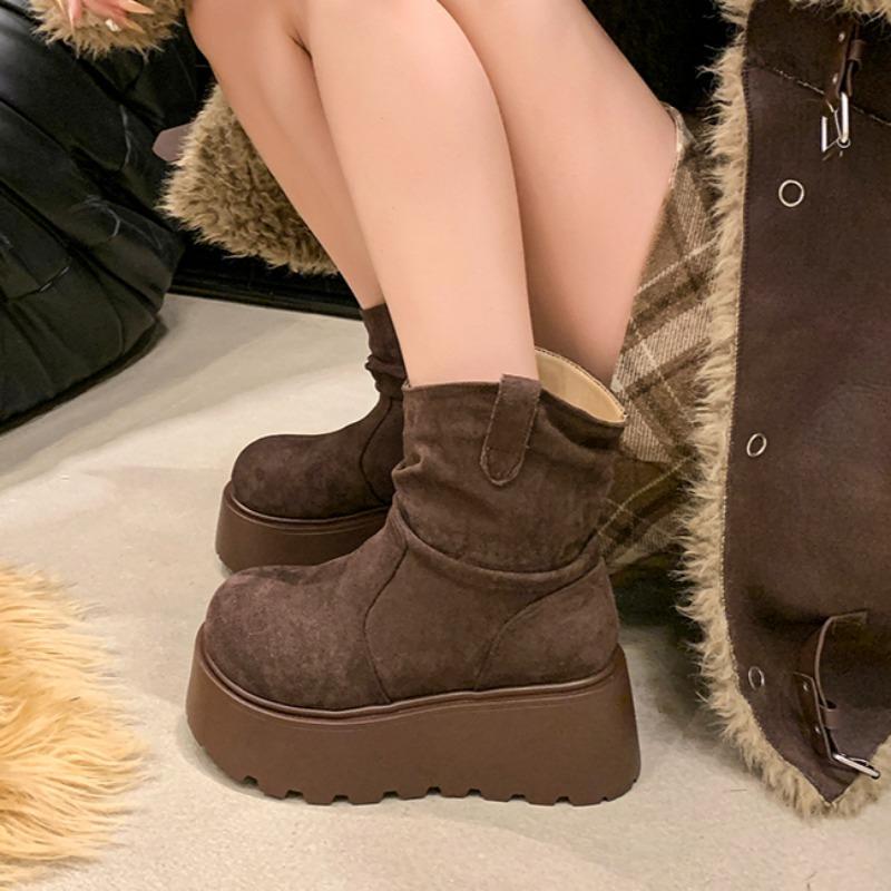 Женские зимние ботинки на плоской подошве, замшевые туфли на платформе и высоком каблуке, брендовая повседневная обувь из хлопка, зимняя мода 2025 года, готические удобные ботинки Mujer