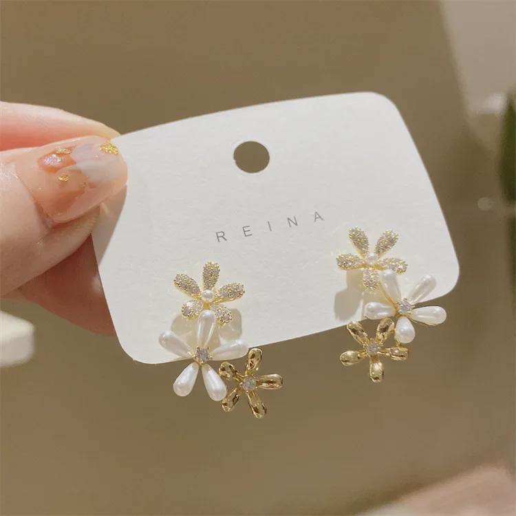 Korean Floral Earrings: Trendy 2025 Design for Women - Light Luxury, Niche Spring/Summer Style