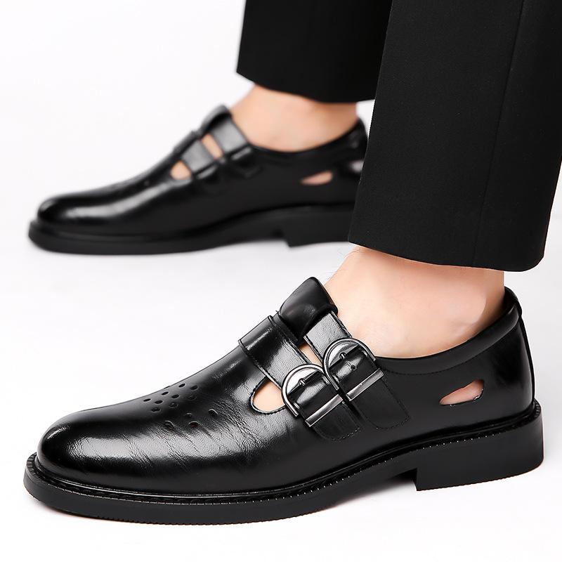 Fashion Summer Men's Buckle Sandals 2025 New Baotou Beach Shoes Male Fashion Casual New Designer Hollow Cow Leather Sandals Shoes Man