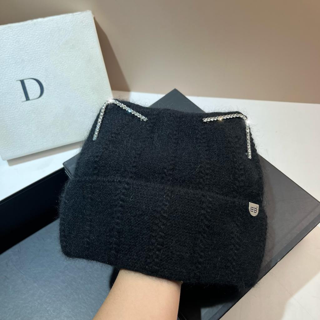 Paris Design Personality Niche Cute Ears Knitted Hat Russian Winter Outdoor Warm Rabbit Hair Hat