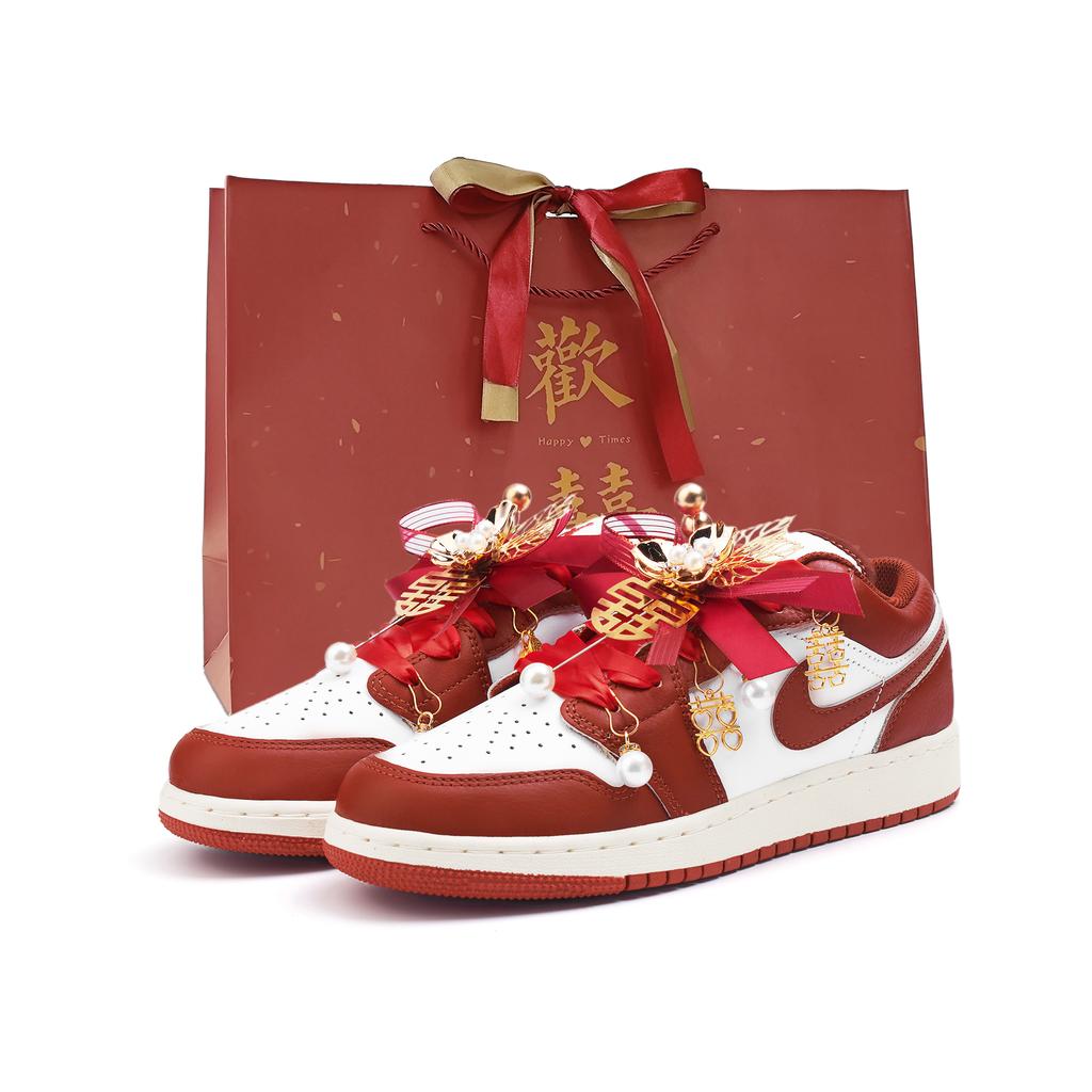 Jordan Air Jordan 1 Нескользящие Устойчивые к истиранию Низкие Скейтбордические кроссовки Женские Красные FJ3465-160(Team676-SBOX)