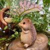 Weatherproof Leaf Umbrella Hedgehog Figurine Cute Small Hedgehog Sculpture  Home Balcony Decor