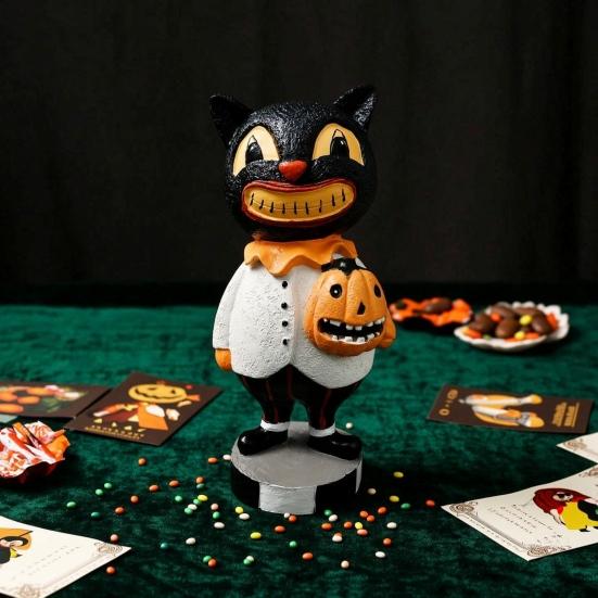 Indoor Outdoor Spooky Ornaments Black Cat Figurines, Vintage Halloween Ornament with Pumpkin, Small Retro Tabletop Decor Resin Table Decoration