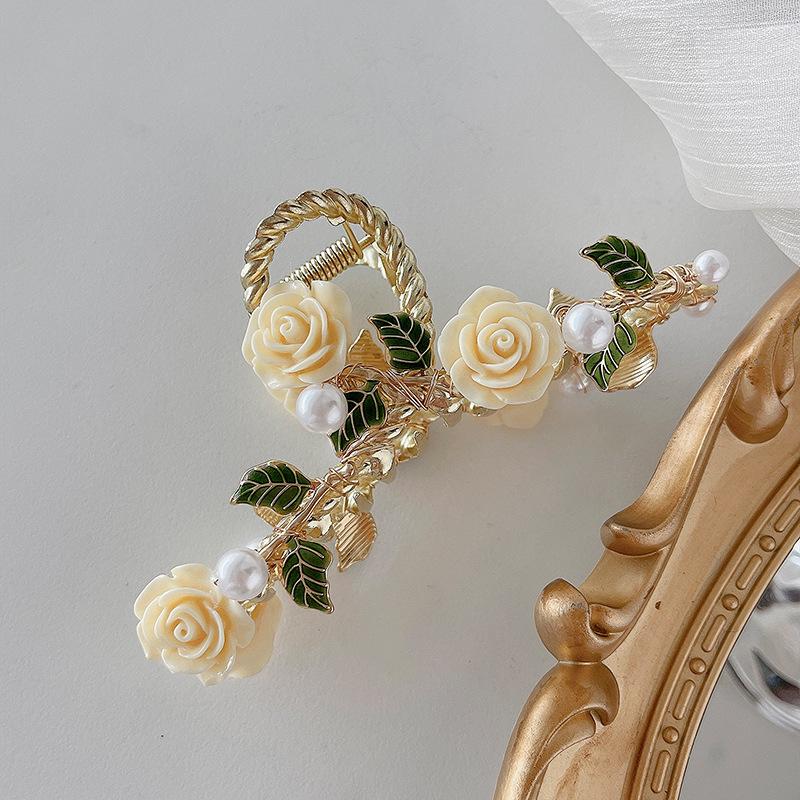 Women and Girls' Daily Hair Accessories Large Unique Design Flower Printed Hair Claw Hair Clips Made of Durable Alloy