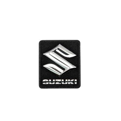 Оригинальная эмблема с логотипом Suzuki 68281-47HA0