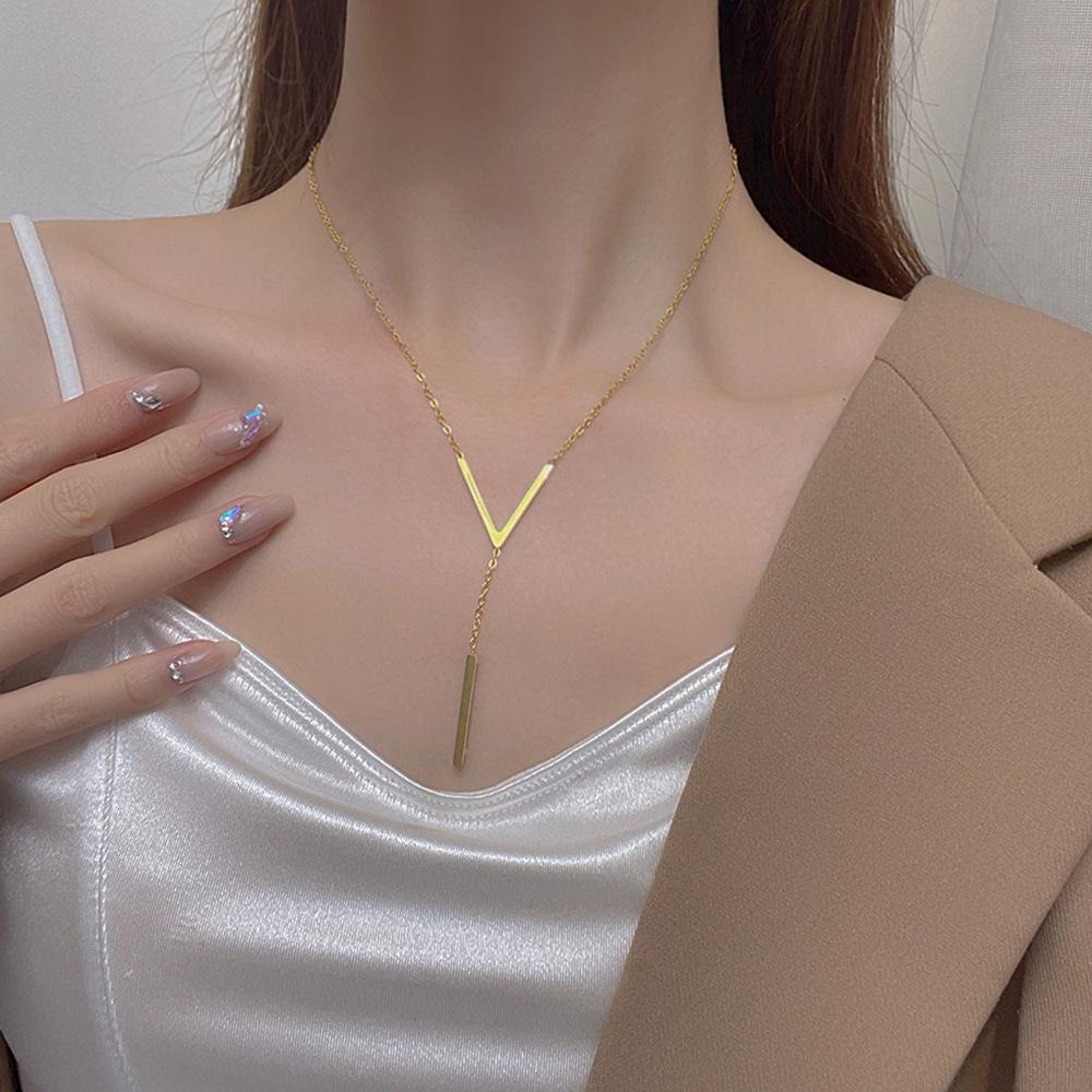 New V-shaped Long Sexy Clavicle Necklace Gold Colour Chain Necklace Choker for Women 2023 Fashion Jewelry Party Gifts