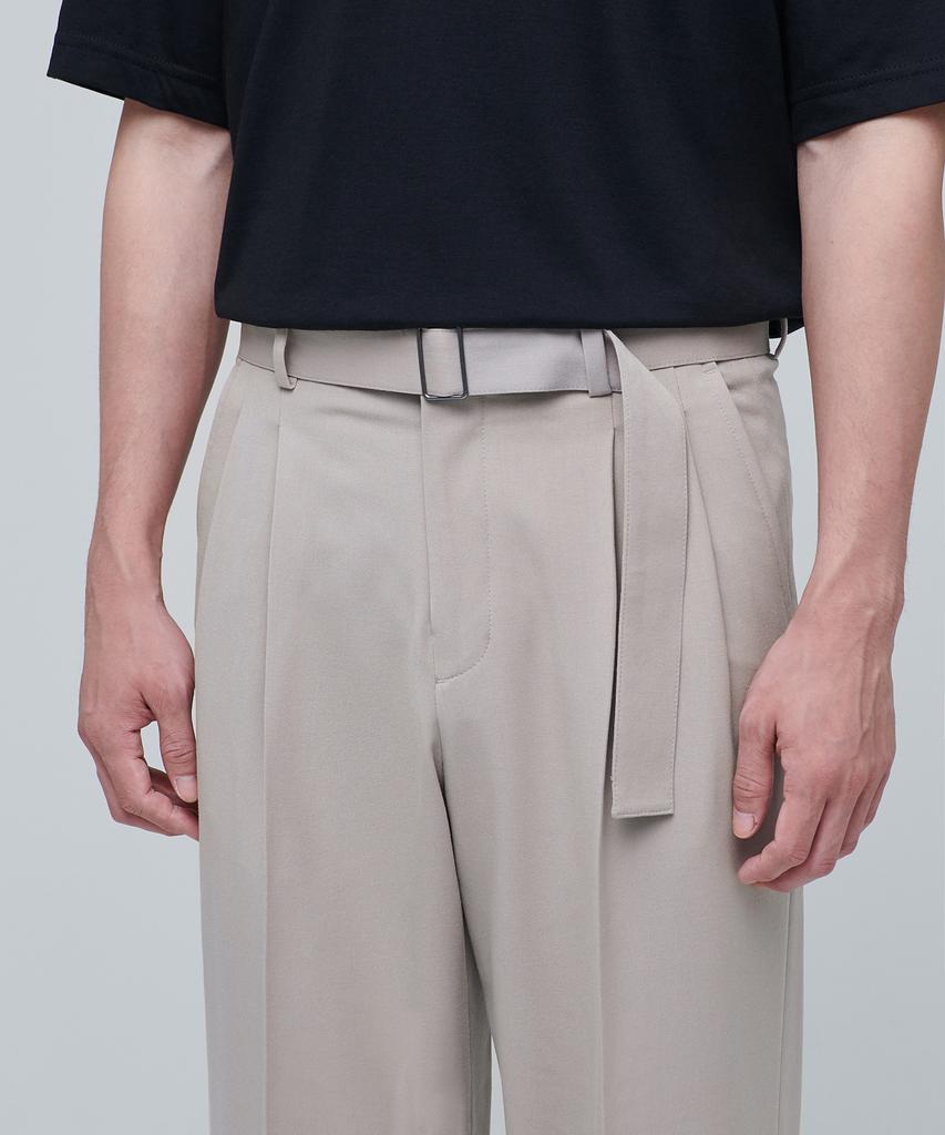 MUSINSA STANDARD Real Wide Belted Slacks [Light Beige]