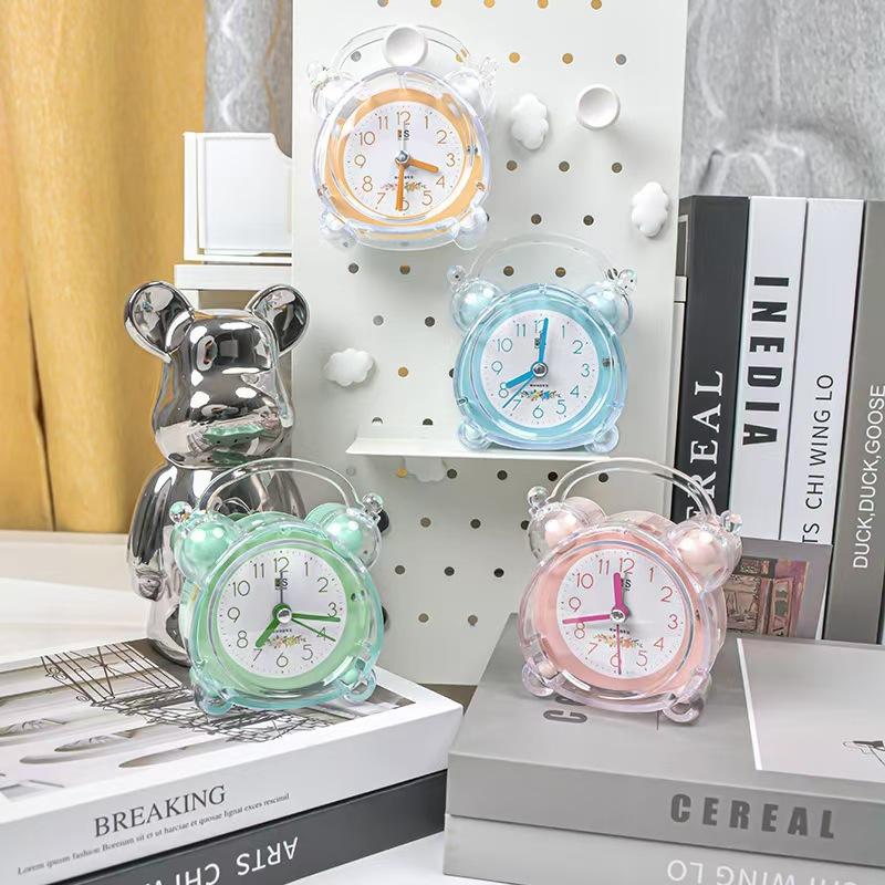 Silent Alarm Clock for Students Bedside Lazy People Getting Up In The Bedroom with Simple Night Light Cartoon Children Creative Learning Watch