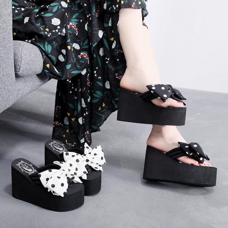 Модные женские летние пляжные шлепанцы с бантиком, танкетки, шлепанцы, женские модные шлепанцы, мягкая платформа из ЭВА, женские сандалии на высоком каблуке