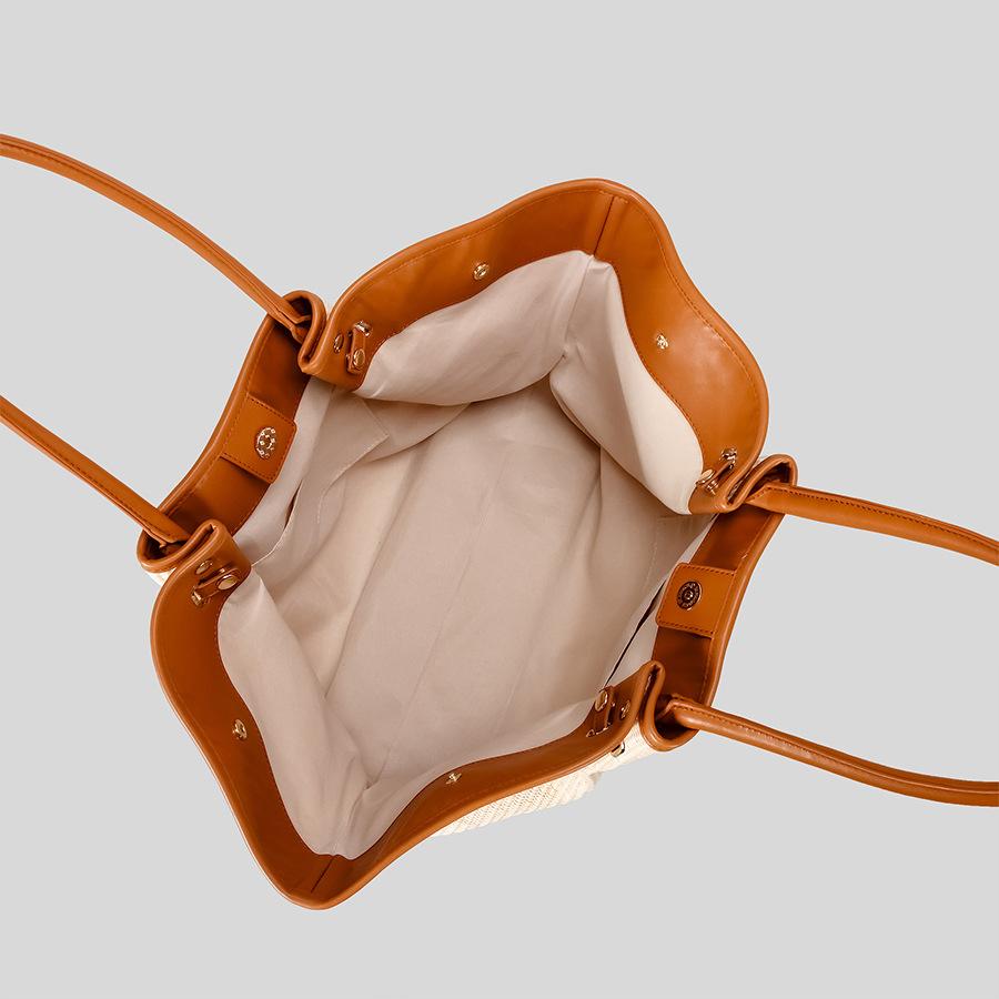 Women European American Style Wing Dumpling Handbag Large Capacity Tote Bag Commuter Versatile Hand-woven Straw Bag for Women
