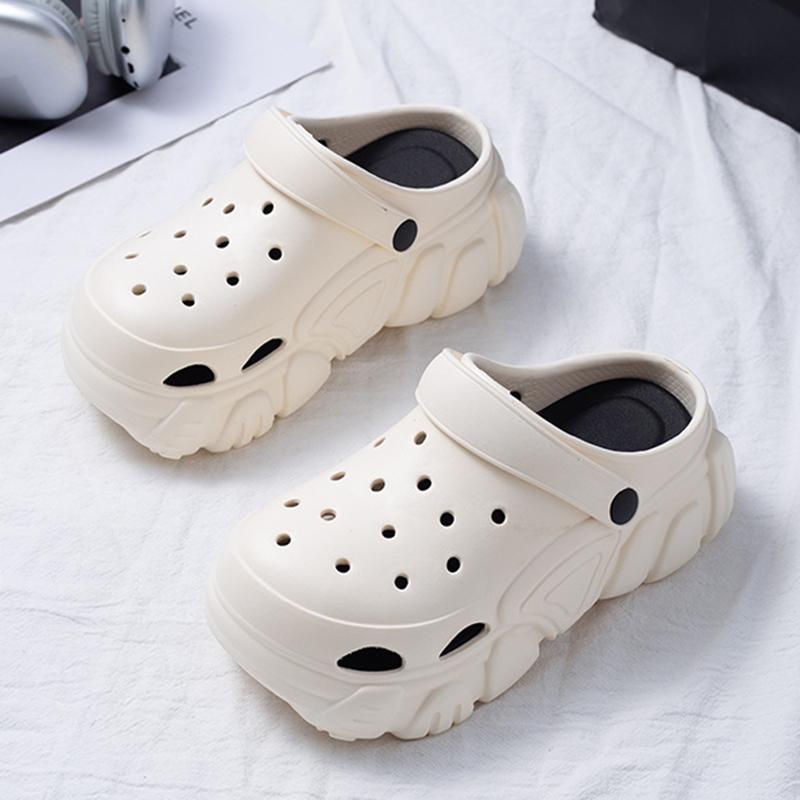 New Summer Platform Clogs Sandals Women Fashion Hollow Out Eva Outdoor Slippers Woman Thick Sole Non Slip Beach Sandalias Mujer