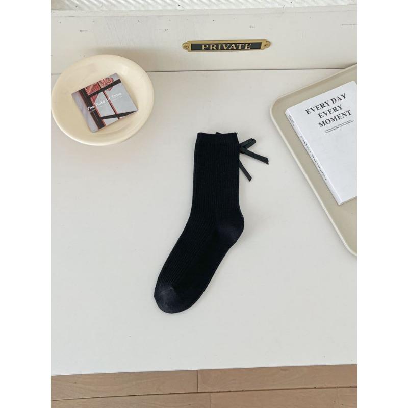 Ballet-style Spring and Summer Thin Cream White Socks for Women, Mid-calf Socks, Bow, Versatile, Black Pile Socks