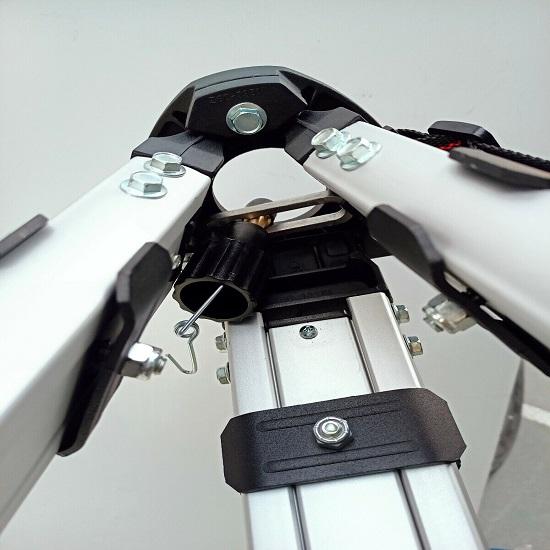 Алюминиевый штатив с автоматическим нивелиром, теодолитный тахеометр, измерительный прибор для съемки тахеометра