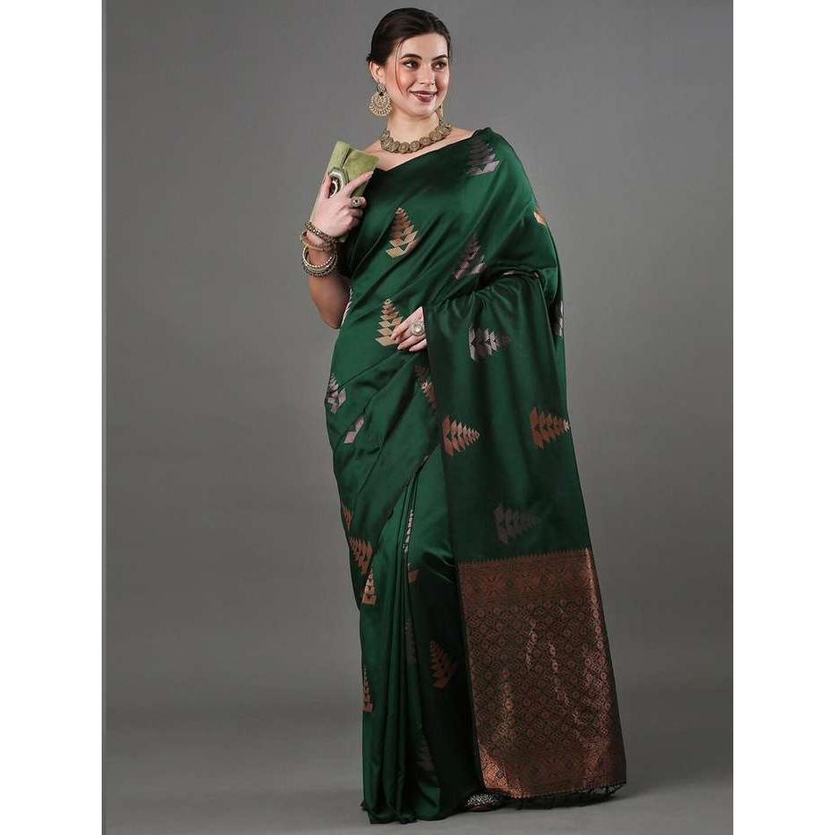 Красивое сари элегантно декорировано великолепным однотонным жаккардовым переплетением, которое придает наряду безупречный вид.