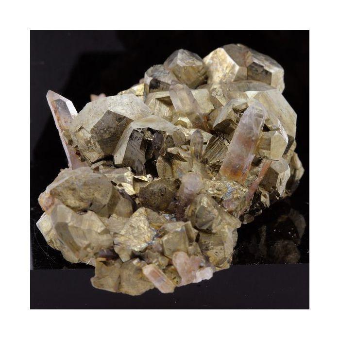 Pyrite, Quartz, Sidérite 396.2 carats