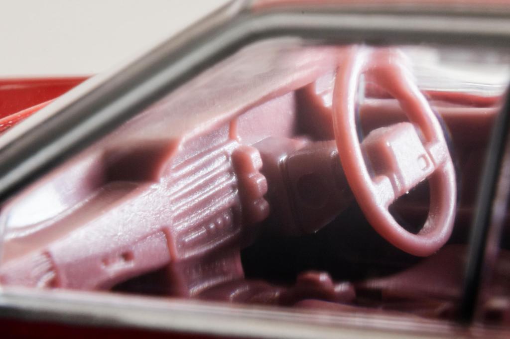 TOMYTEC Tomica Limited Vintage Neo LV-N352a Nissan Skyline 4-Door HT 1800 Passage (Red) 1987 Model, Completed Model, 336099