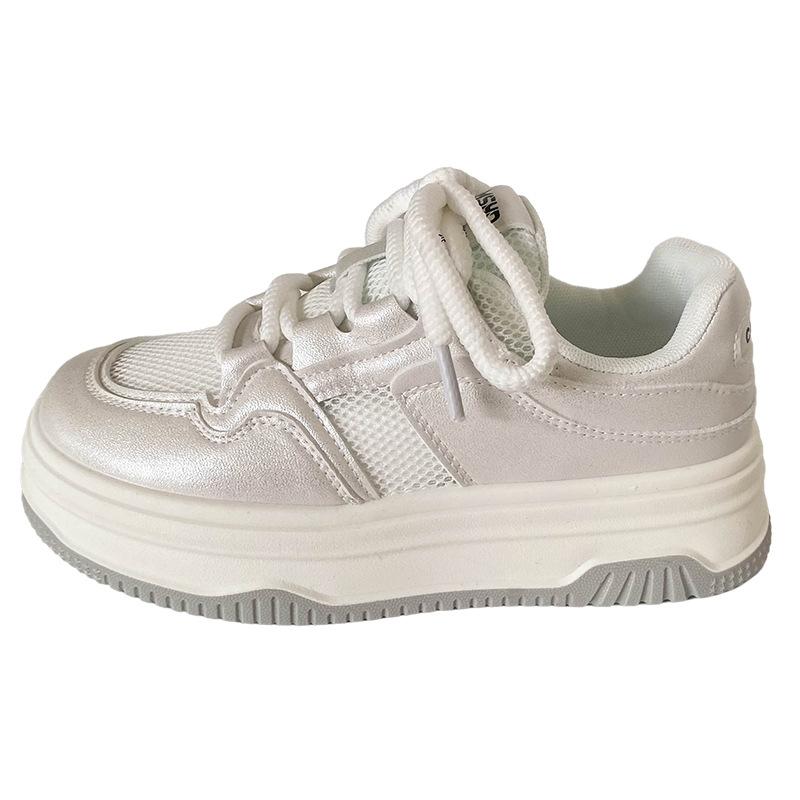 K820 thick-soled round-headed bread shoes women's Hong Kong style retro chic2024 new popular little white shoes Japanese board shoes