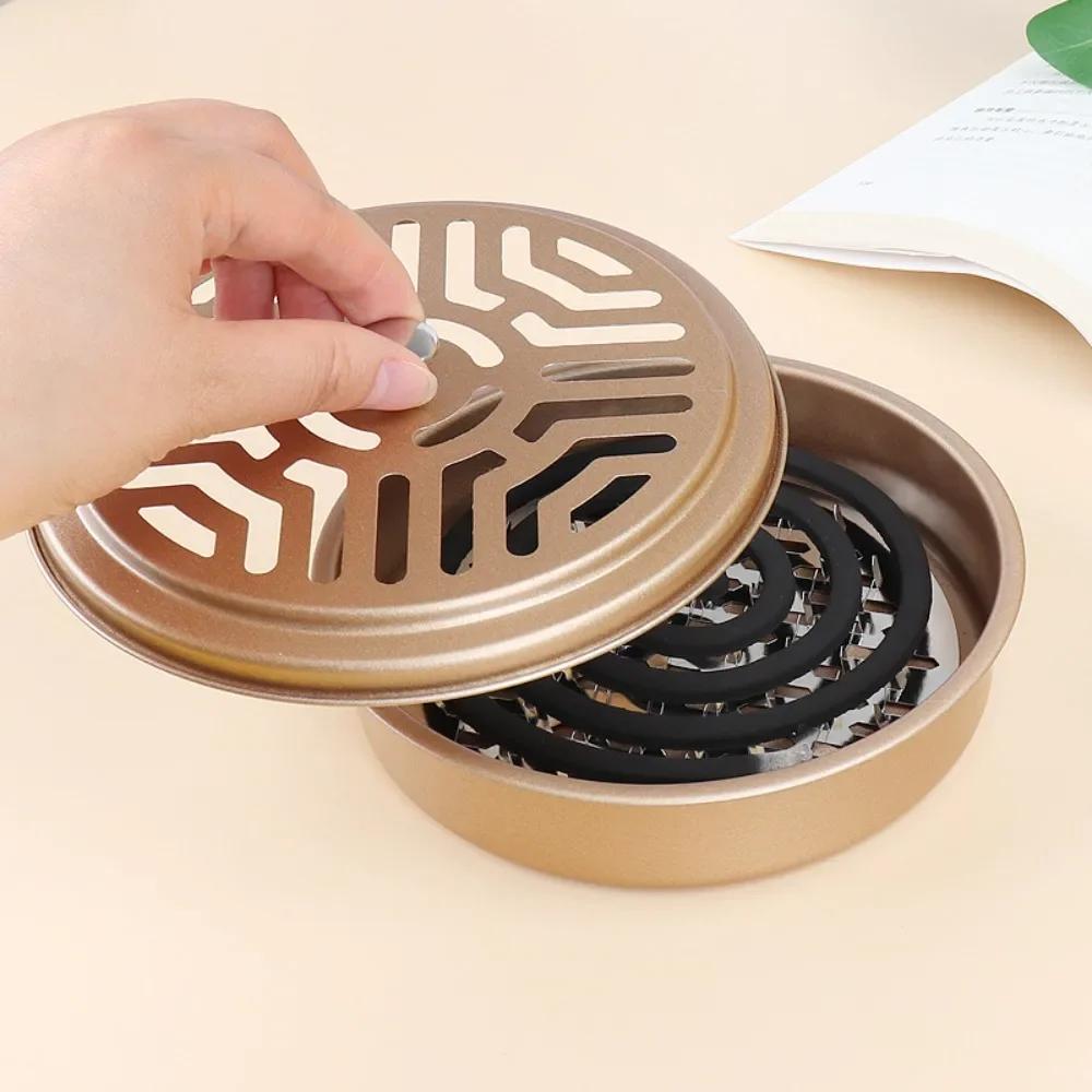 1PC Round Fireproof Mosquito Coil Box with Lid, Serrated Iron Coil Holder Tray, Outdoor Camping Tools