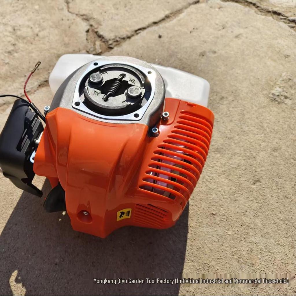Бензиновый двухтактный мотобур: Портативный инструмент для прополки и выкапывания ям в саду