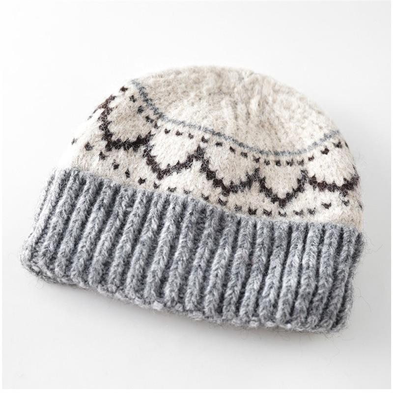 Unisex Retro Jacquard Knit Hat Warm Ear Protection Autumn Winter