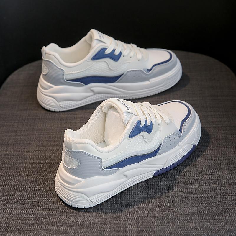 Весна Новая корейская версия Маленькие белые туфли для студентов Толстая подошва Кексы Повседневная обувь для доски