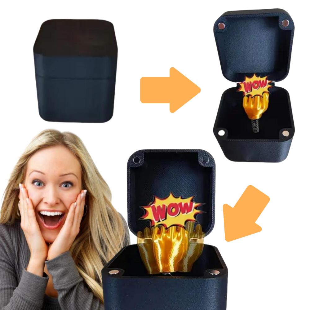 Prank Gift Box with Surprise Slapstick Mechanism Funny Gag Gift Versatile Plastic Trickery Safe for Adults Fun Party Favors Deco