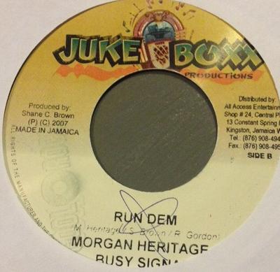 7-дюймовая пластинка MORGAN HERITAGE BUSY SIGNAL Run Dem NONE Juke Boxx Produ 2007 Ямайка Регги Ска Даб Б/У