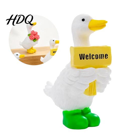 Cute Home Office Decor Mini Garden Duck Figurine Farm Dolls Small Desktop Resin Figures Car Dashboard Figurines
