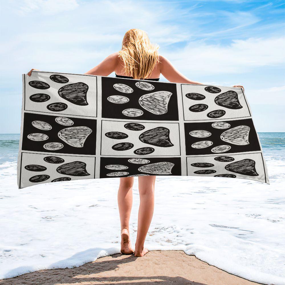 Black and White Paw Print Beach Towel Digital Printed Bath Towel Soft Absorbent Quick Dry Pool Blanket for Teen Pet Lovers