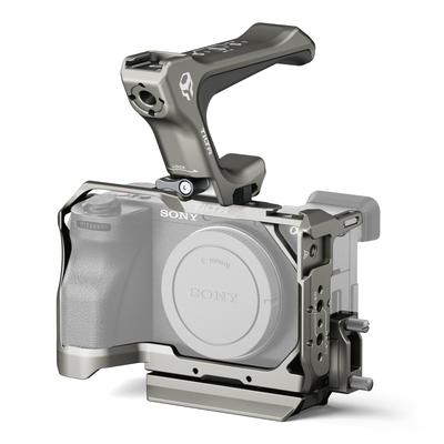 TILTA Клетка для камеры, совместимая с Sony, Легкий комплект с охлаждением, Компактная верхняя ручка NATO и крепление NATO-рейки 18 мм, Титановый серый A6700, Система,