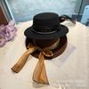 French retro woolen flat top top hat, satin strap, flat brim small brim hat, elegant Hepburn woolen felt hat for women in autumn and winter