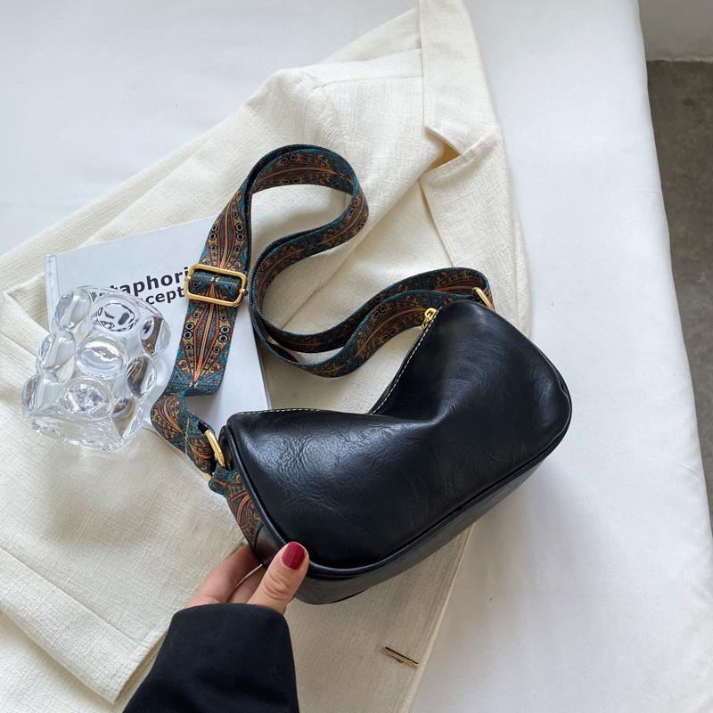 Summer Crossbody Bags for Women Vintage Fashion Trend Small Leather Design Pillow Shoulder Handbags and Purses CLE