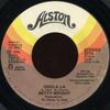 7-дюймовая пластинка BETTY WRIGHT  Ooola La La  To Be And Be Loved 3715 Alston Records 1975 США SoulFunk Б/у