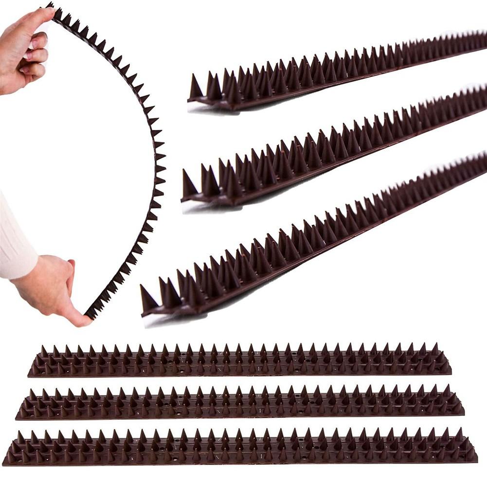 Шипы на заборе, защищающие от взлома, обеспечивают безопасность ваших ценных активов