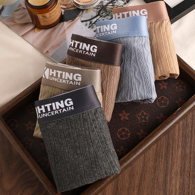 Men's Solid Color Cotton Boxer Shorts - Sporty, Comfortable, Breathable Mid-Rise.