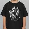 Kids Gothic Peeking Bat Vampire T Shirt Goth Oddities Style Curiosity For Lover Casual Top Xs 5x Vintage Unisex Homme